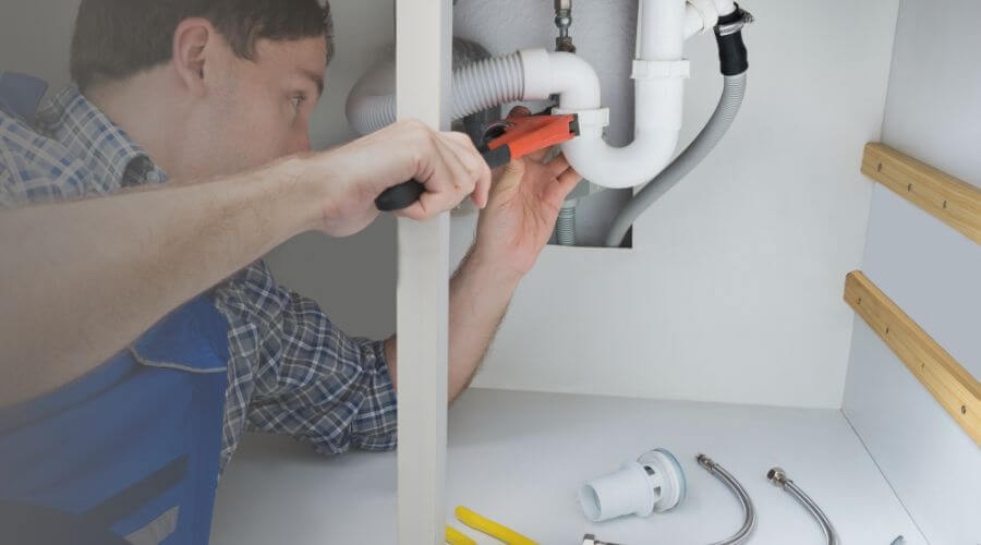 Professional Tankless Water Heater Installation in Evansville, WI
